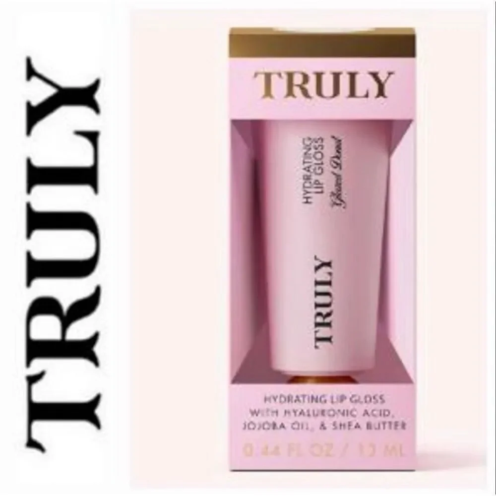 TRULY - NWT - Hydrating Tinted Lip Gloss in 